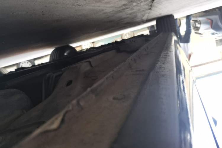 Used Hongqi H5 2019 30TD Dynamic Edition Left Side Sill