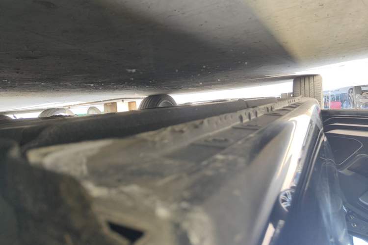 Used Hongqi H5 2019 30TD Dynamic Edition Left Side Sill