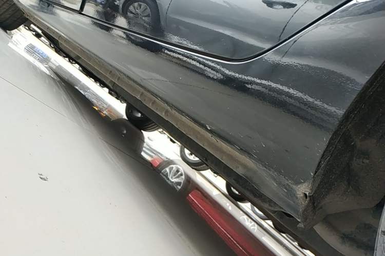 Used Hongqi H5 2019 30TD Smart Connect Enjoy Edition Left Side Sill