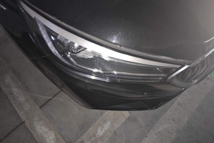 Used Hongqi H5 2019 30TD Smart Connect Dynamic Edition Right Front Headlight