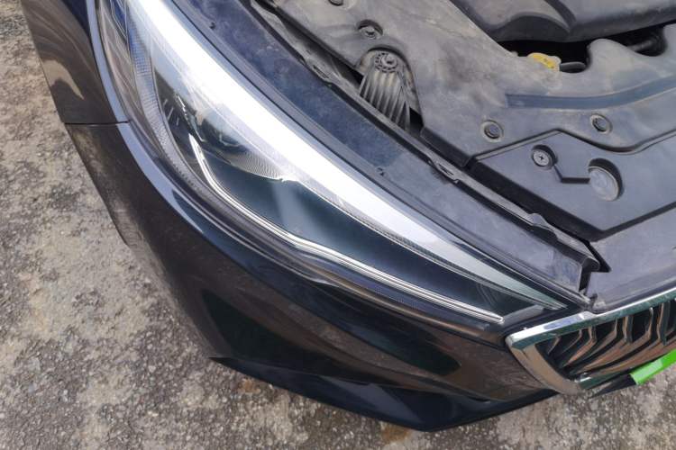 Used Hongqi H5 2019 30TD Dynamic Edition Right Front Headlight