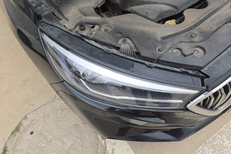 Used Hongqi H5 2019 30TD Dynamic Edition Right Front Headlight