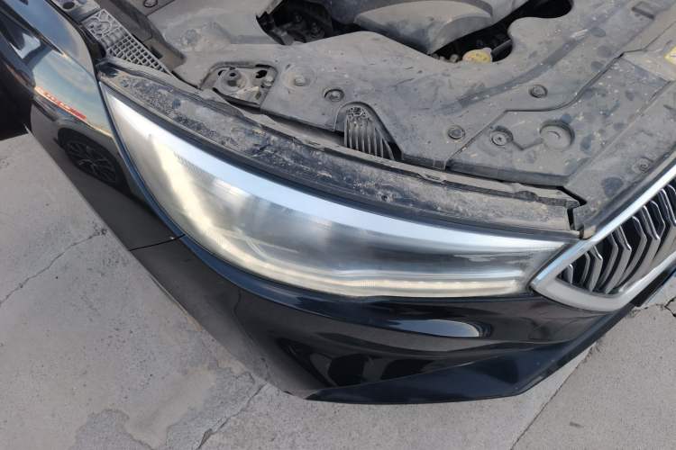 Used Hongqi H5 2019 30TD Dynamic Edition Right Front Headlight