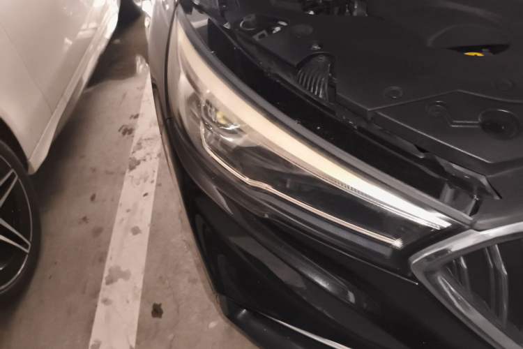 Used Hongqi H5 2019 30TD Dynamic Edition Right Front Headlight