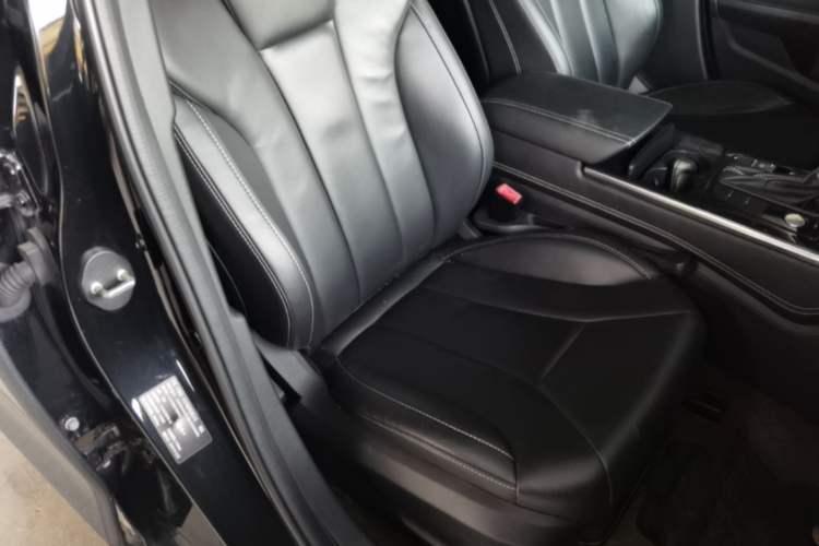 Used Hongqi H5 2019 30TD Dynamic Edition Right Front Seat