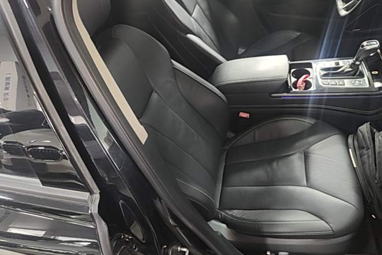 Used Hongqi H5 2019 30TD Smart Connect Enjoy Edition Right Front Seat