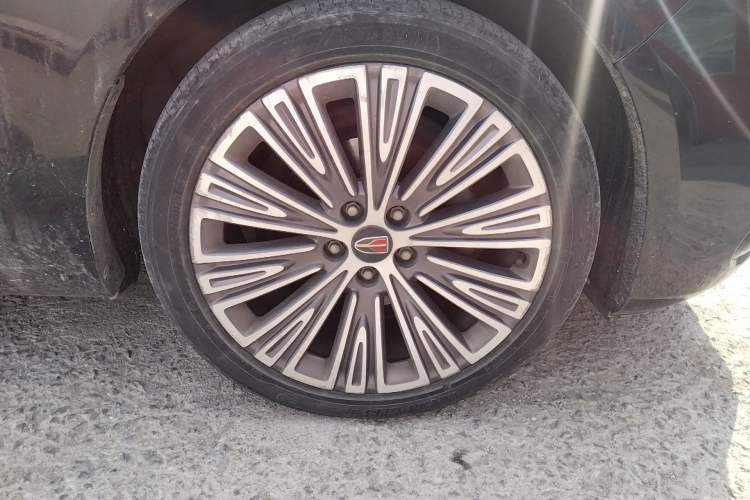 Used Hongqi H5 2019 30TD Smart Connect Enjoy Edition Right Front Wheel Hub