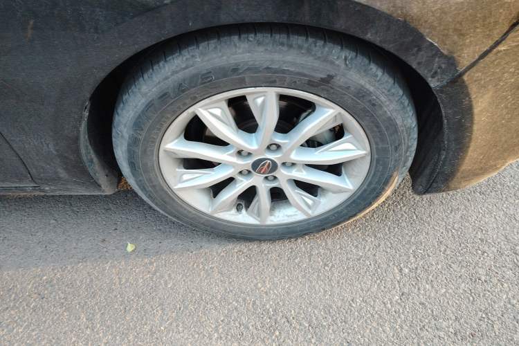 Used Hongqi H5 2019 30TD Dynamic Edition Right Front Wheel Hub