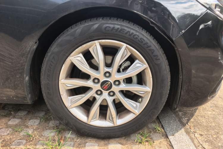 Used Hongqi H5 2019 30TD Dynamic Edition Right Front Wheel Hub