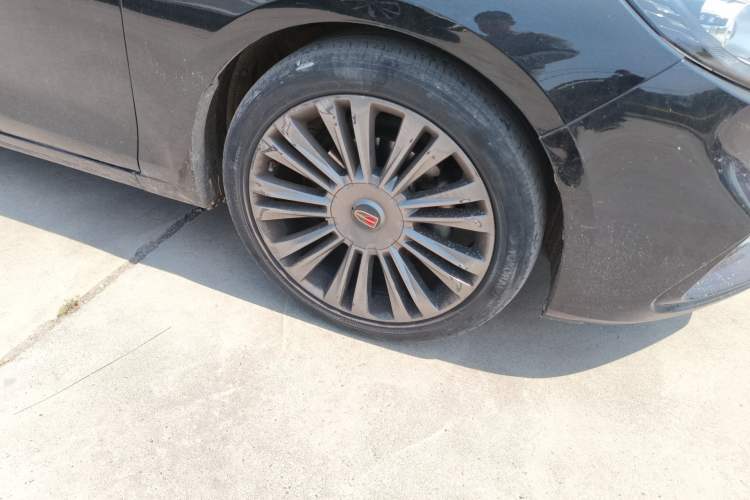 Used Hongqi H5 2019 30TD Dynamic Edition Right Front Wheel Hub