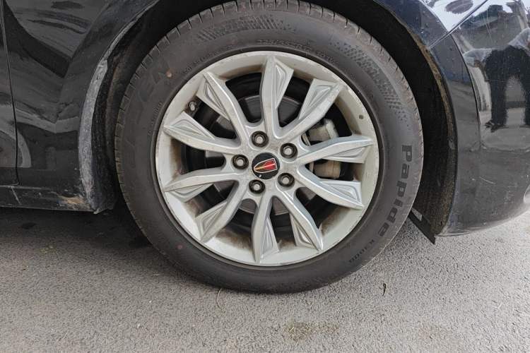 Used Hongqi H5 2019 30TD Dynamic Edition Right Front Wheel Hub