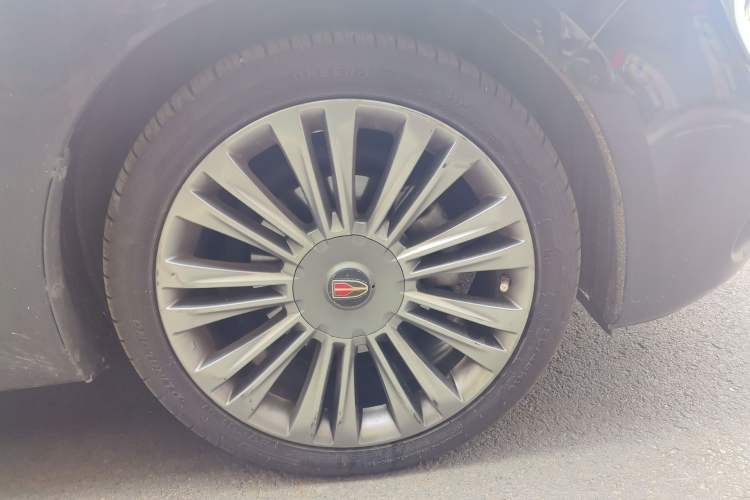 Used Hongqi H5 2019 30TD Dynamic Edition Right Front Wheel Hub