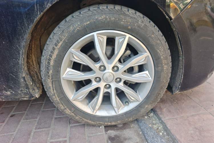 Used Hongqi H5 2019 30TD Dynamic Edition Right Front Wheel Hub