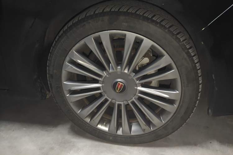 Used Hongqi H5 2019 30TD Dynamic Edition Right Front Wheel Hub