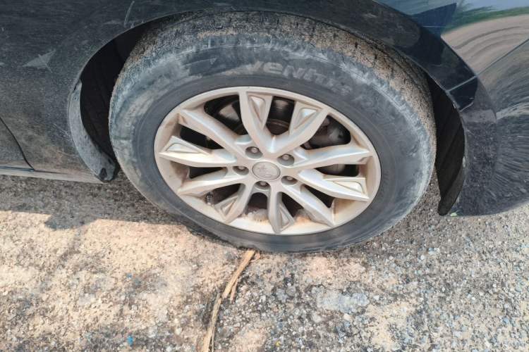 Used Hongqi H5 2019 30TD Dynamic Edition Right Front Wheel Hub