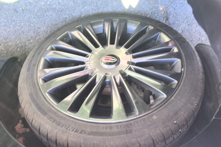 Used Hongqi H5 2019 30TD Smart Connect Dynamic Edition Right Front Wheel Hub