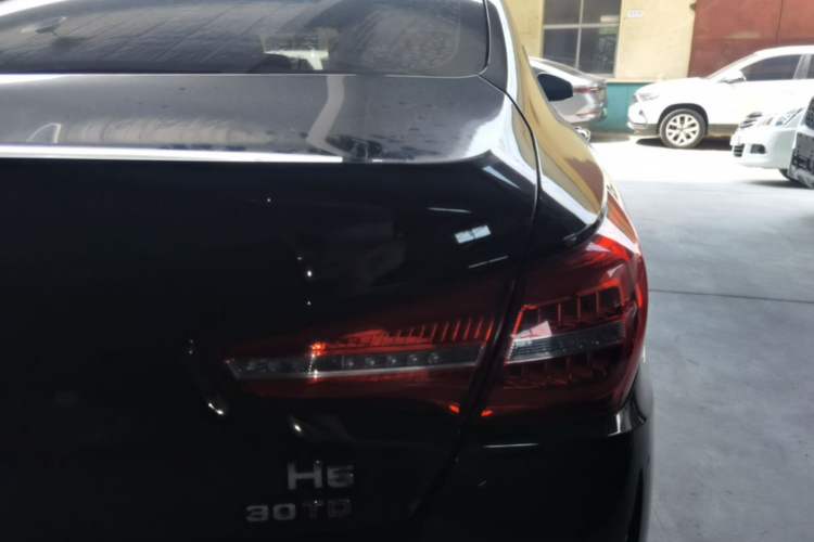 Used Hongqi H5 2019 30TD Dynamic Edition Right Rear Taillight