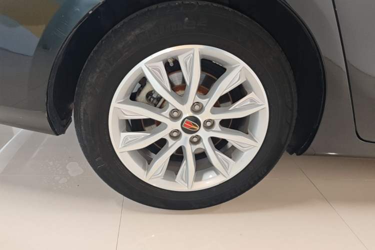 Used Hongqi H5 2019 30TD Dynamic Edition Right Rear Wheel Hub