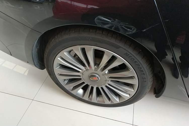 Used Hongqi H5 2019 30TD Smart Connect Enjoy Edition Right Rear Wheel Hub