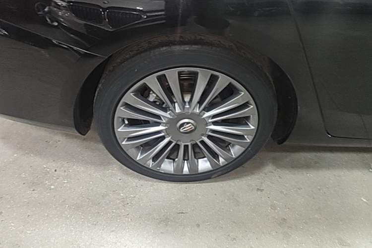 Used Hongqi H5 2019 30TD Smart Connect Enjoy Edition Right Rear Wheel Hub