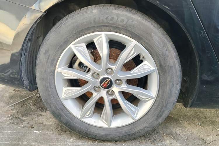 Used Hongqi H5 2019 30TD Dynamic Edition Right Rear Wheel Hub