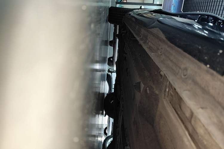 Used Hongqi H5 2019 30TD Dynamic Edition Right Side Sill