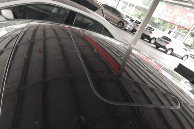 Used Hongqi H5 2019 30TD Dynamic Edition Roof
