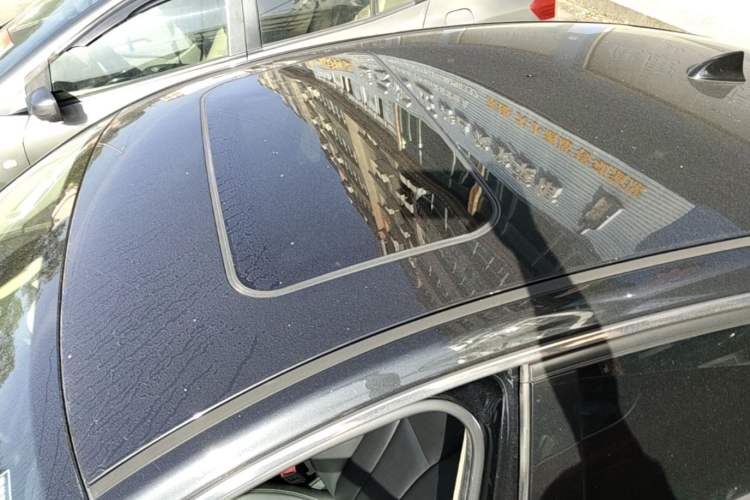 Used Hongqi H5 2019 30TD Dynamic Edition Roof