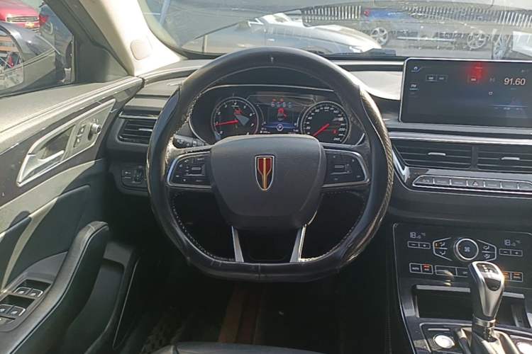 Used Hongqi H5 2019 30TD Dynamic Edition Steering Wheel