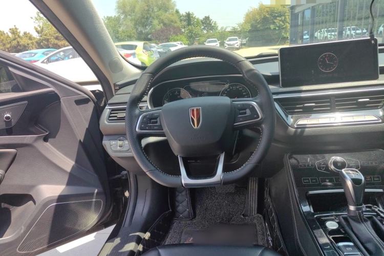Used Hongqi H5 2019 30TD Dynamic Edition Steering Wheel