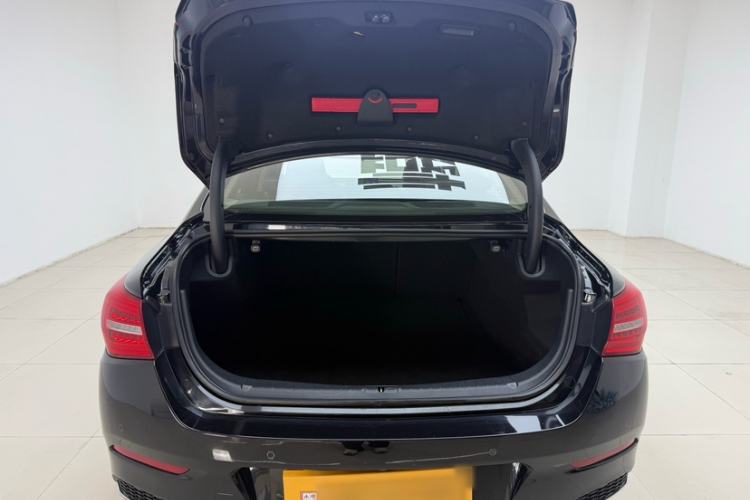 Used Hongqi H5 2019 30TD Dynamic Edition Trunk