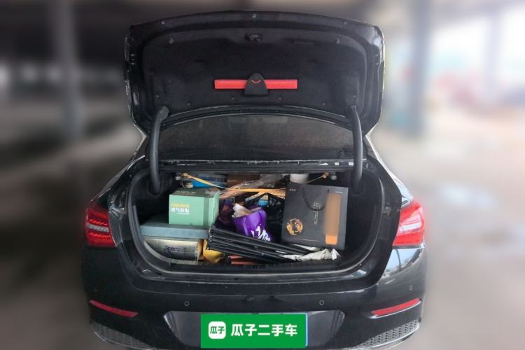 Used Hongqi H5 2019 30TD Dynamic Edition Trunk