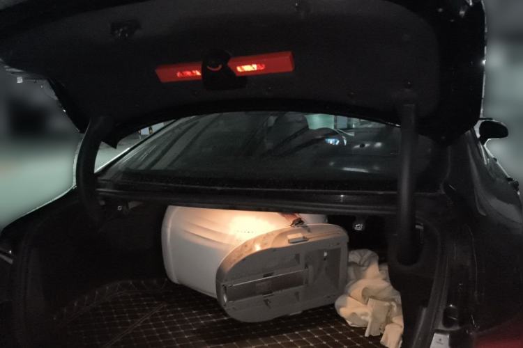 Used Hongqi H5 2019 30TD Dynamic Edition Trunk