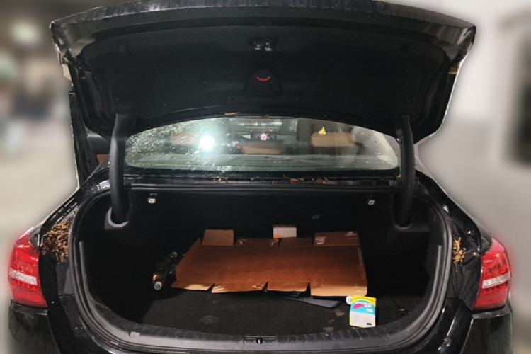 Used Hongqi H5 2019 30TD Smart Connect Dynamic Edition Trunk