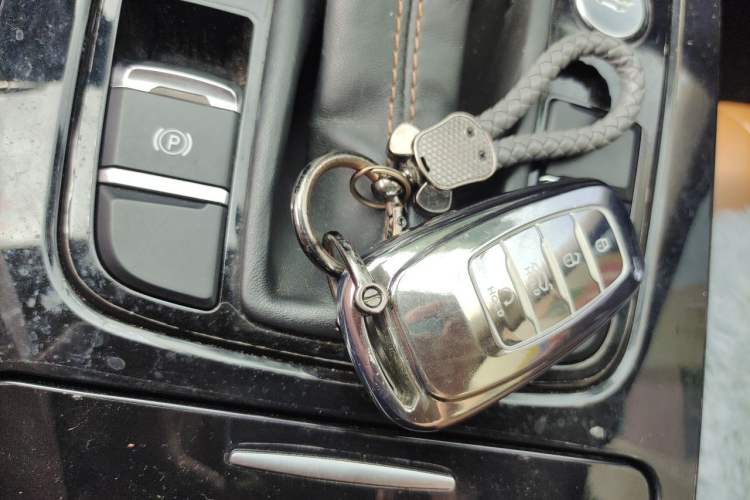 Used Hongqi H5 2019 30TD Dynamic Edition Vehicle Key
