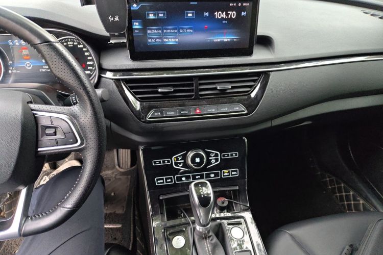 Used Hongqi H5 2019 30TD Dynamic Edition Audio And AC Panel