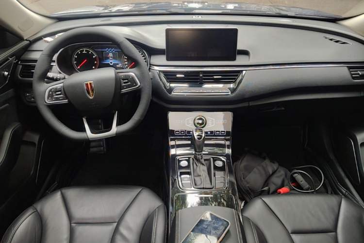 Used Hongqi H5 2019 30TD Dynamic Edition Center Console
