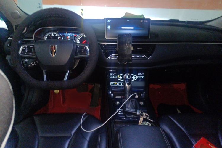 Used Hongqi H5 2019 30TD Dynamic Edition Center Console