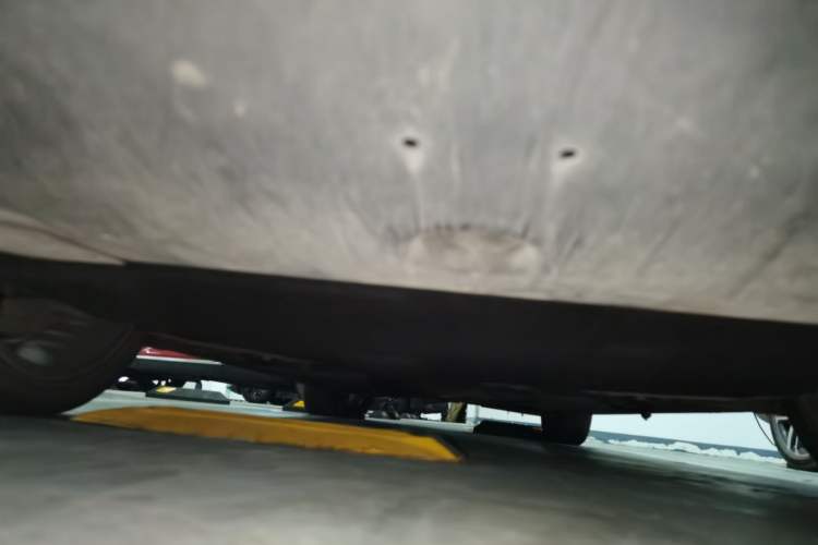 Used Hongqi H5 2019 30TD Dynamic Edition Chassis Front