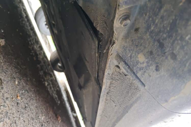 Used Hongqi H5 2019 30TD Dynamic Edition Chassis Front Left