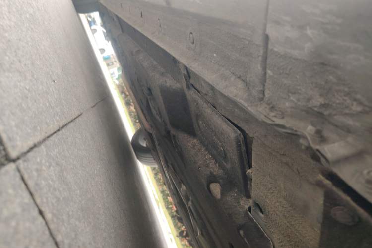 Used Hongqi H5 2019 30TD Smart Connect Dynamic Edition Chassis Front Right