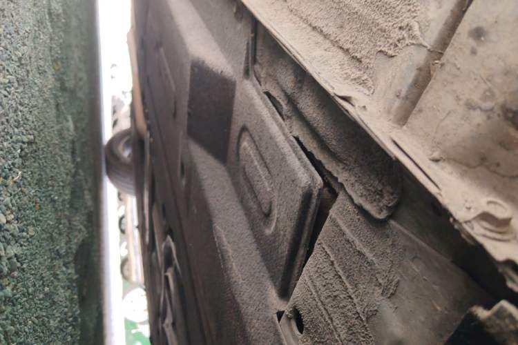 Used Hongqi H5 2019 30TD Dynamic Edition Chassis Front Right