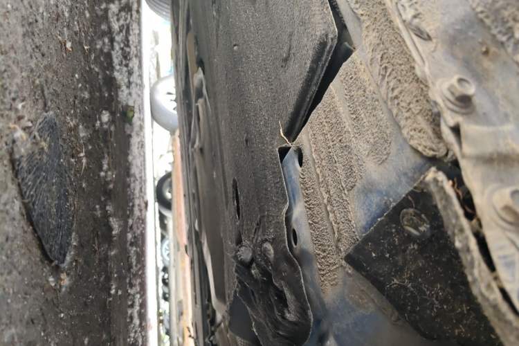 Used Hongqi H5 2019 30TD Dynamic Edition Chassis Front Right