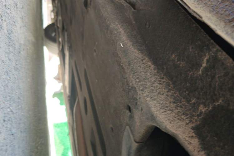 Used Hongqi H5 2019 30TD Dynamic Edition Chassis Rear Left