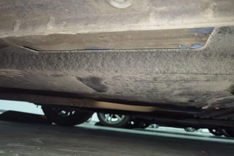 Used Hongqi H5 2019 30TD Dynamic Edition Chassis Rear Right