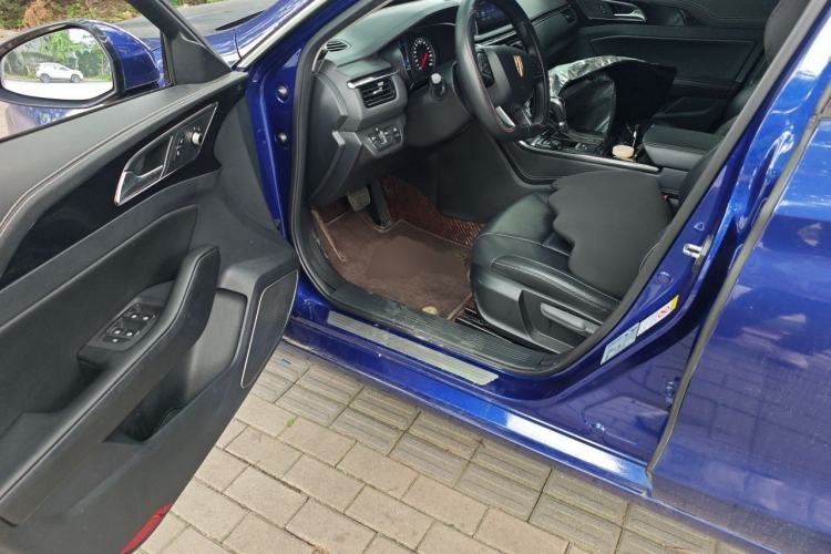 Used Hongqi H5 2019 30TD Dynamic Edition Driver Seat