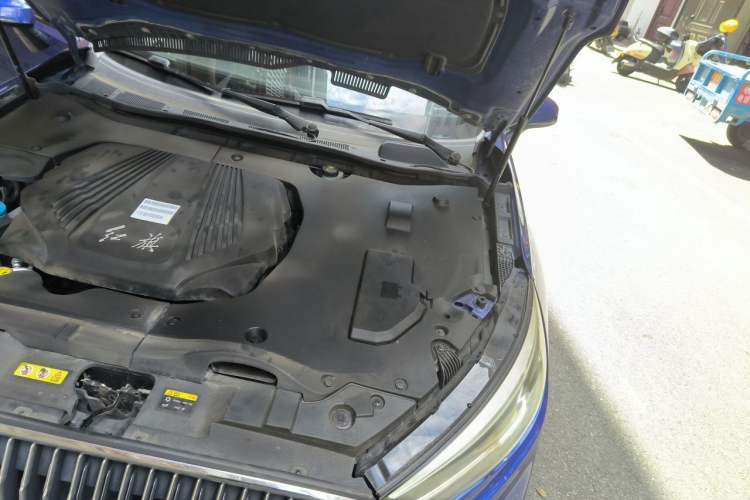 Used Hongqi H5 2019 30TD Smart Connect Dynamic Edition Engine Bay Left