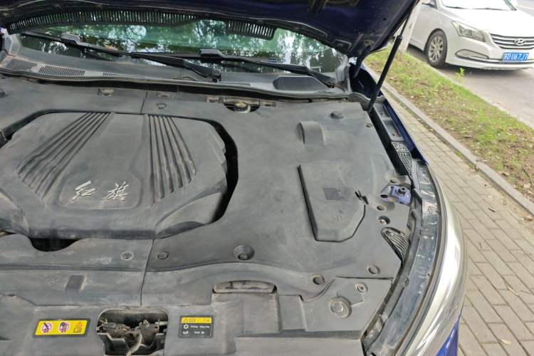Used Hongqi H5 2019 30TD Dynamic Edition Engine Bay Left
