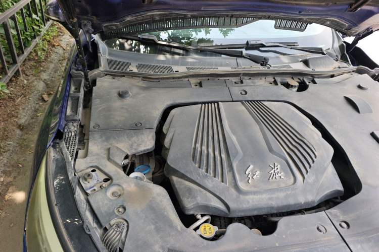 Used Hongqi H5 2019 30TD Dynamic Edition Engine Bay Right
