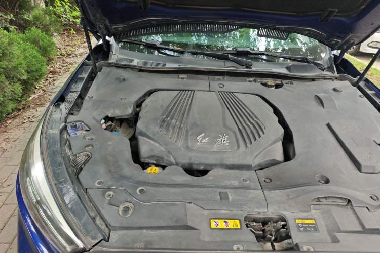 Used Hongqi H5 2019 30TD Dynamic Edition Engine Bay Right